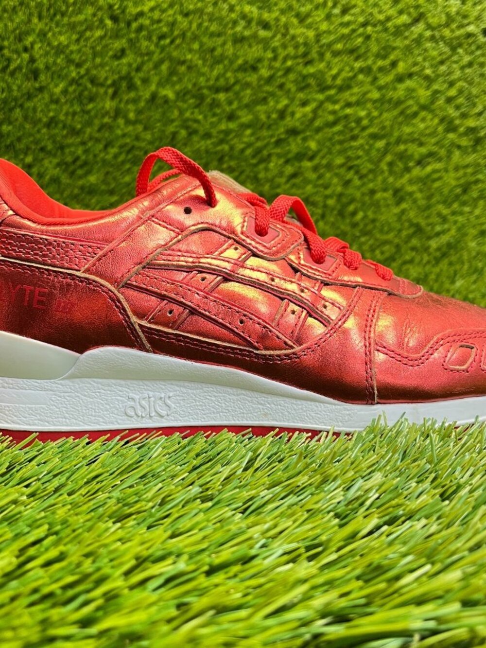 Asics Gel-Lyte III Womens Size 6 Red White Athletic Leather Shoes Sneakers